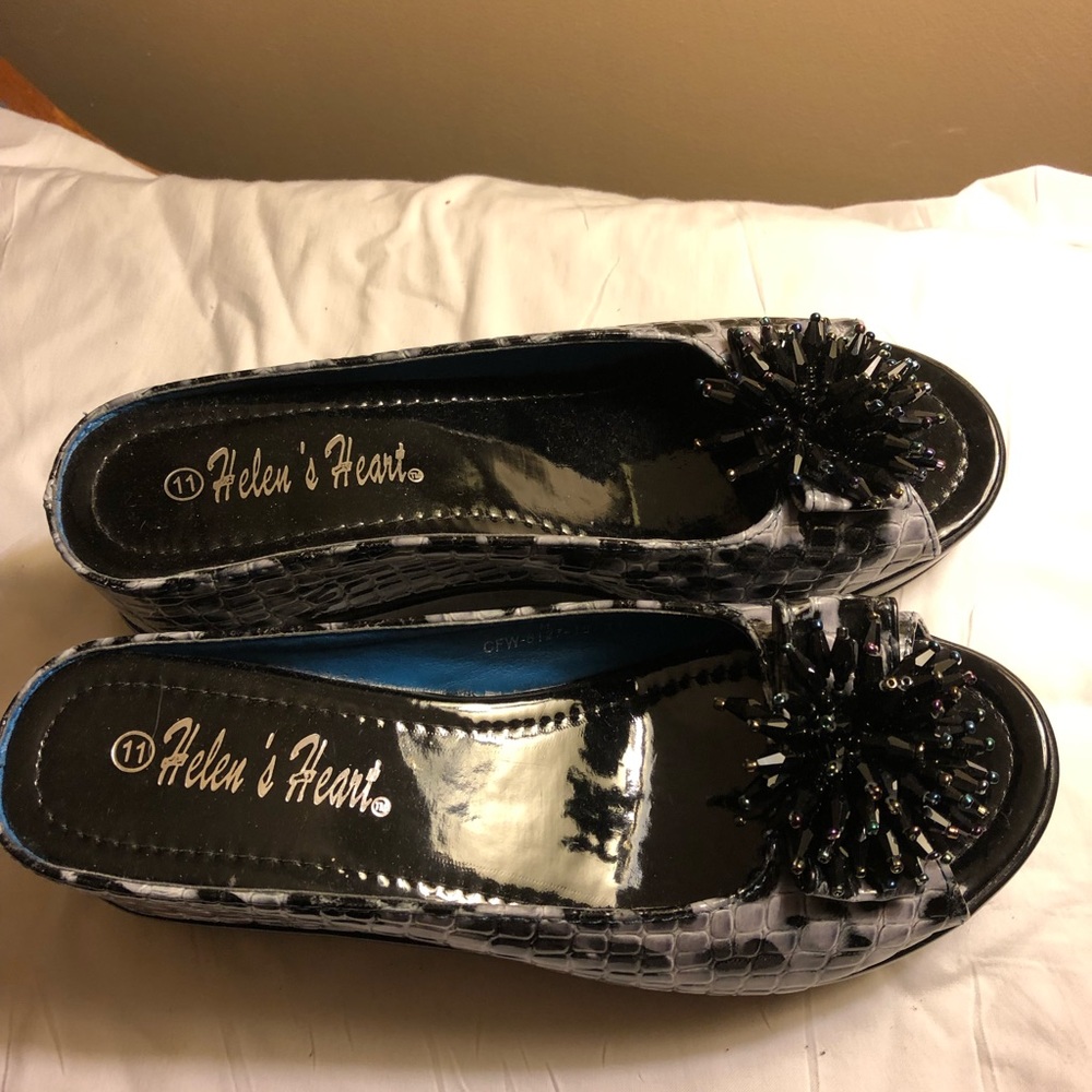 Mules/Clogs❤️🩹 - Picture 2 of 5